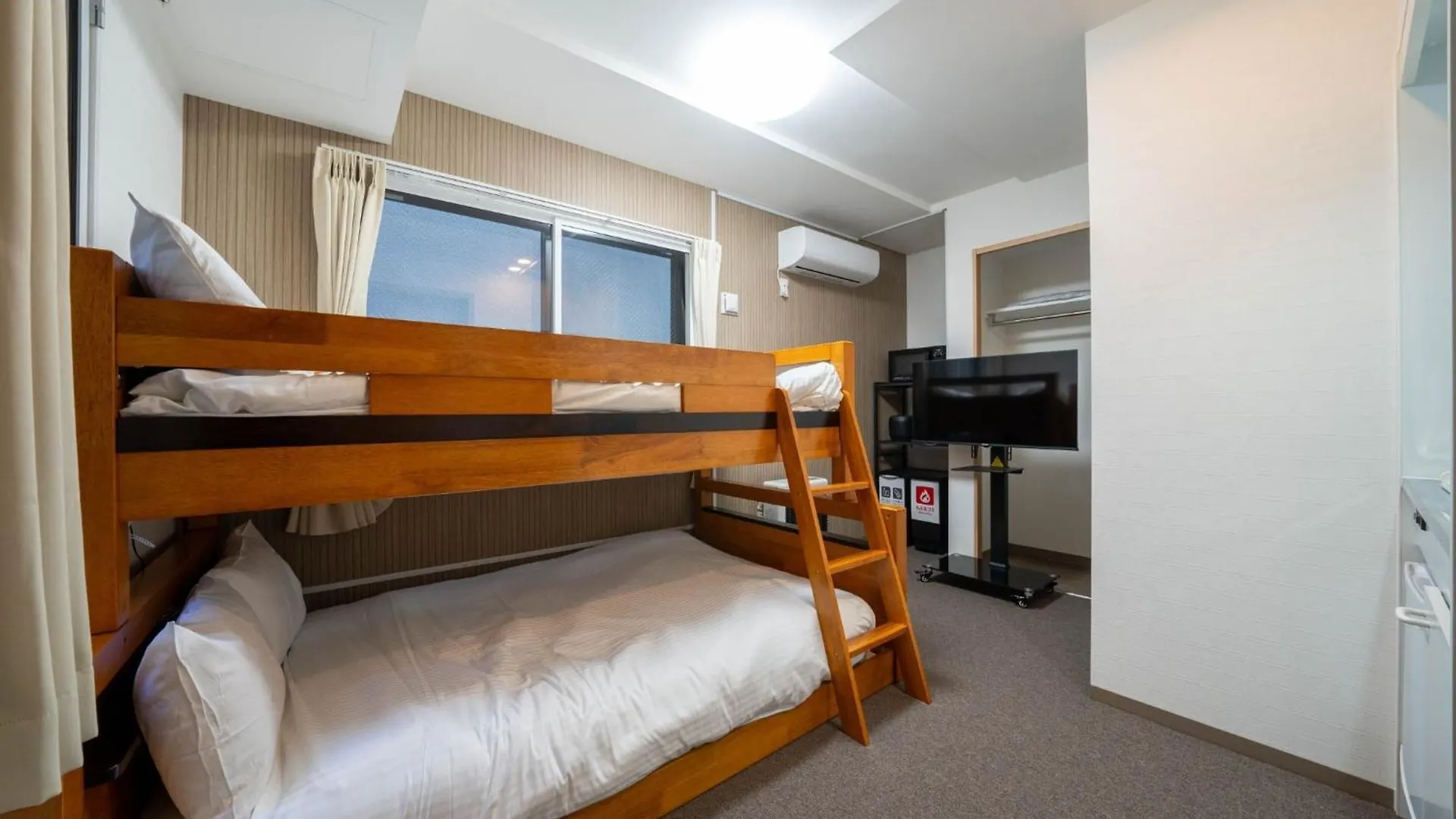 Hotel Ludicent717 - Vacation Stay 08156V Toyohira